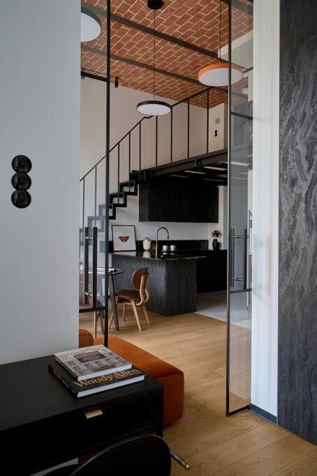Loft Industrialny Przy Bulwarze Staromiejskim Apartamento Wrocław Exterior foto