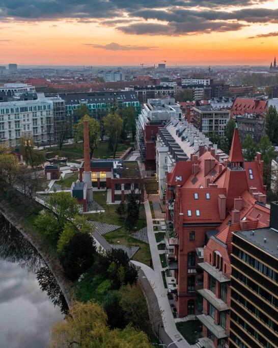 Loft Industrialny Przy Bulwarze Staromiejskim Apartamento Wrocław Exterior foto